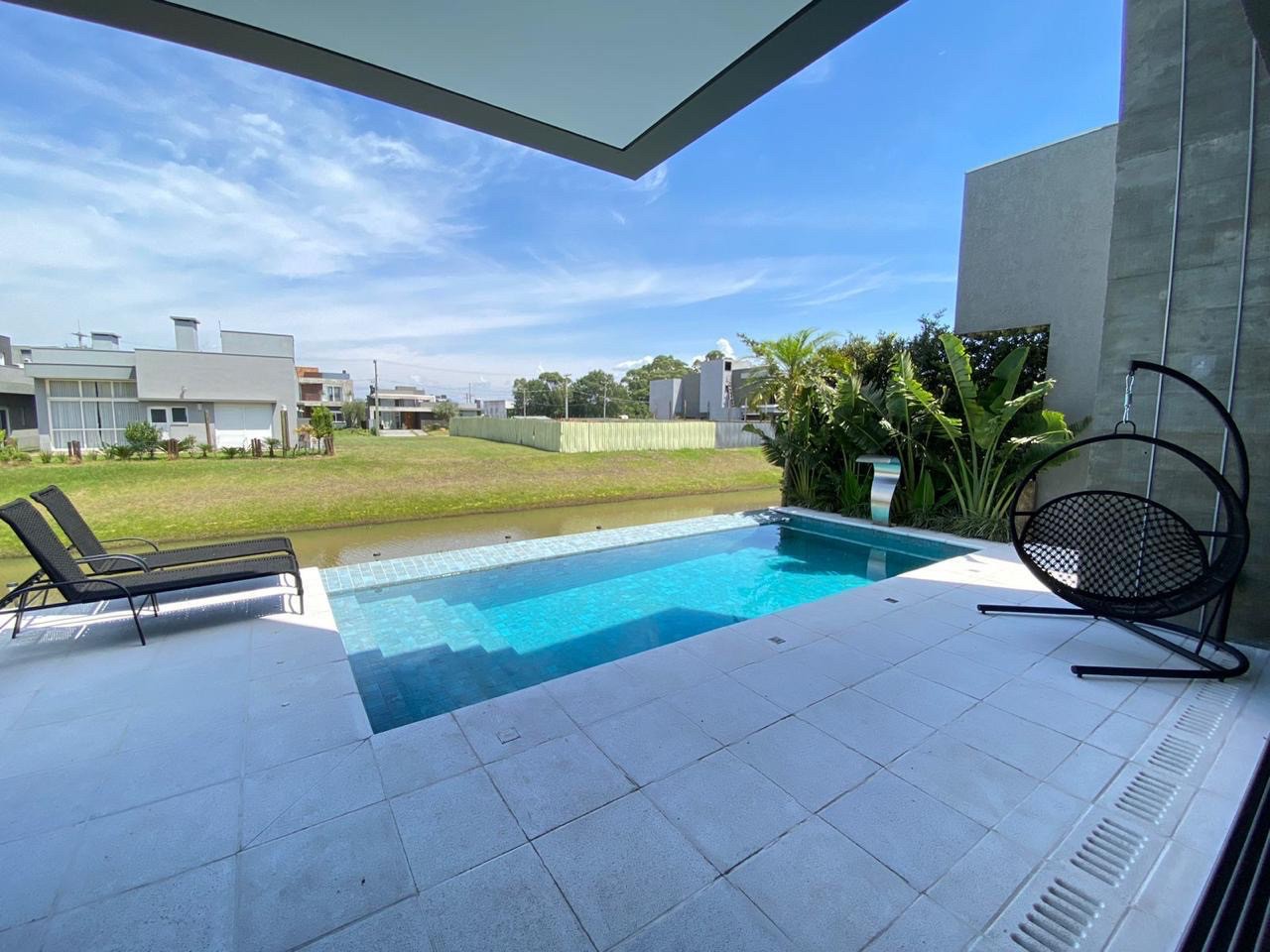 Casa em Condomínio 4 dormitórios para venda em Capão da Canoa | Ref.: 14900